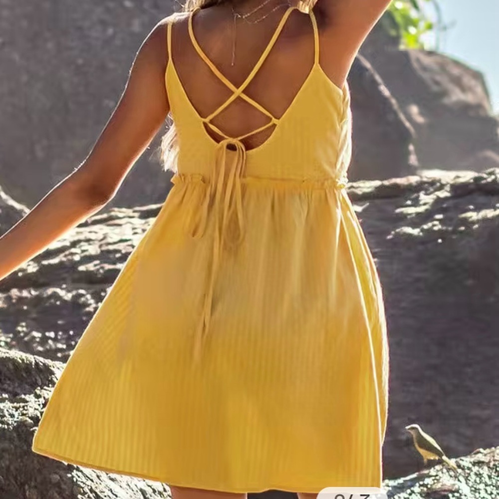 NWT Cupshe Bright Yellow Lace Up Mini Dress - Size: Large - Picture 7 of 8